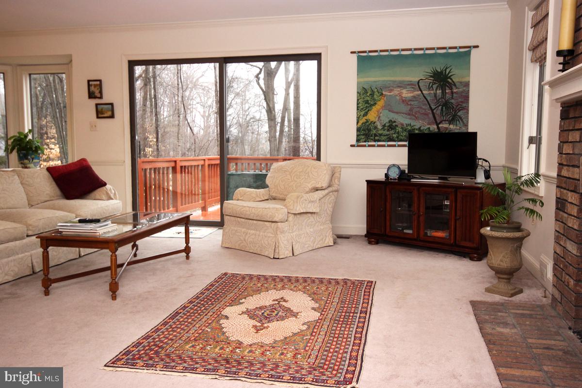 GRAHAM PARK SHORES - Residential