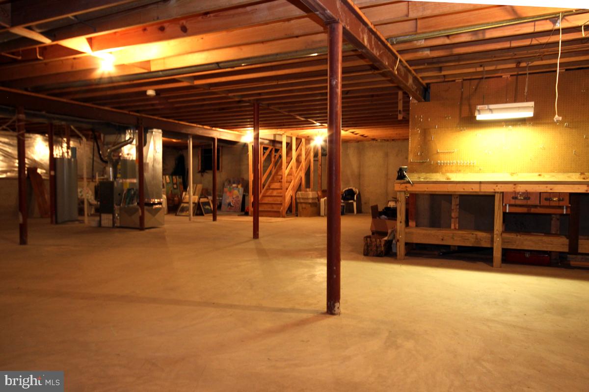 GRAHAM PARK SHORES - Residential