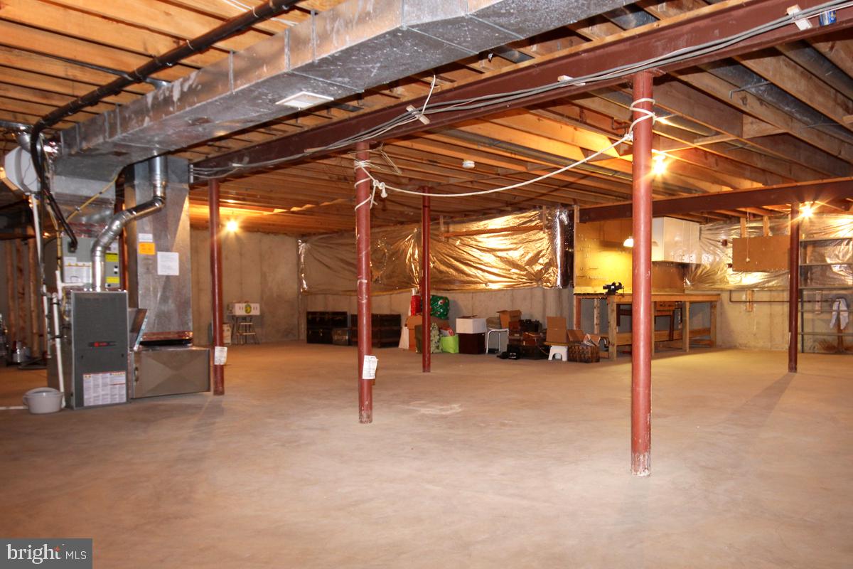 GRAHAM PARK SHORES - Residential