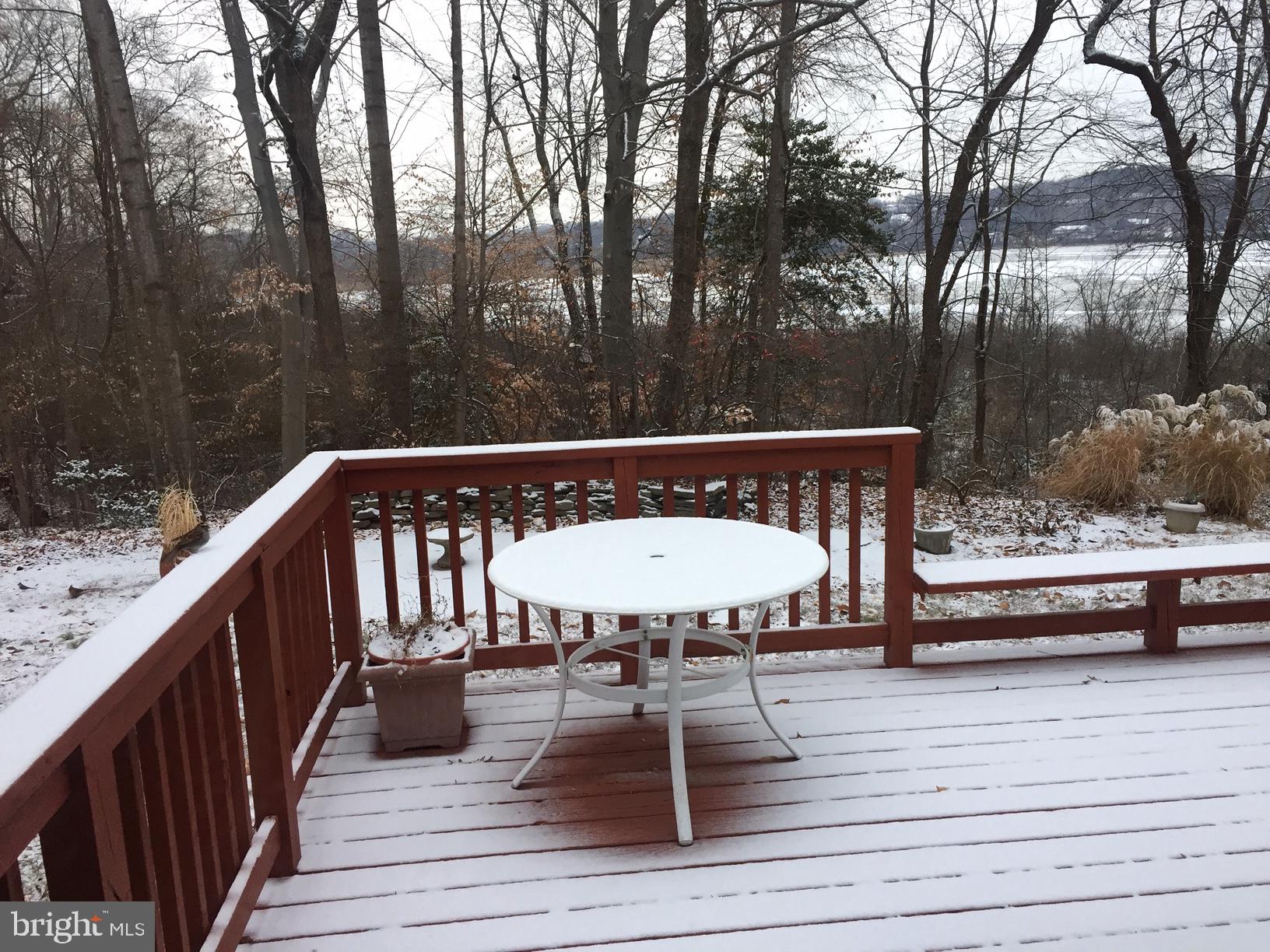 GRAHAM PARK SHORES - Residential