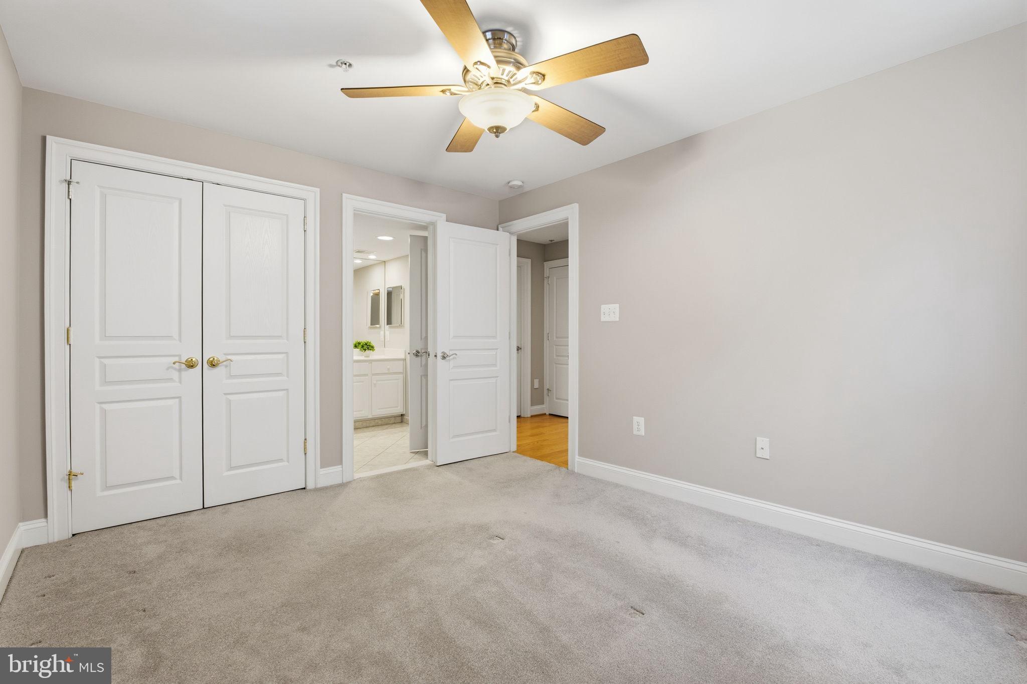 FALLSGROVE - Residential