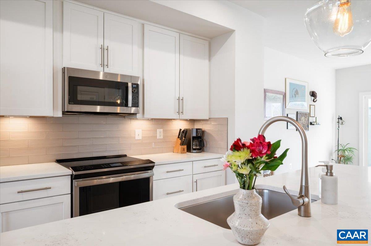 PLEASANT GREEN - Residential