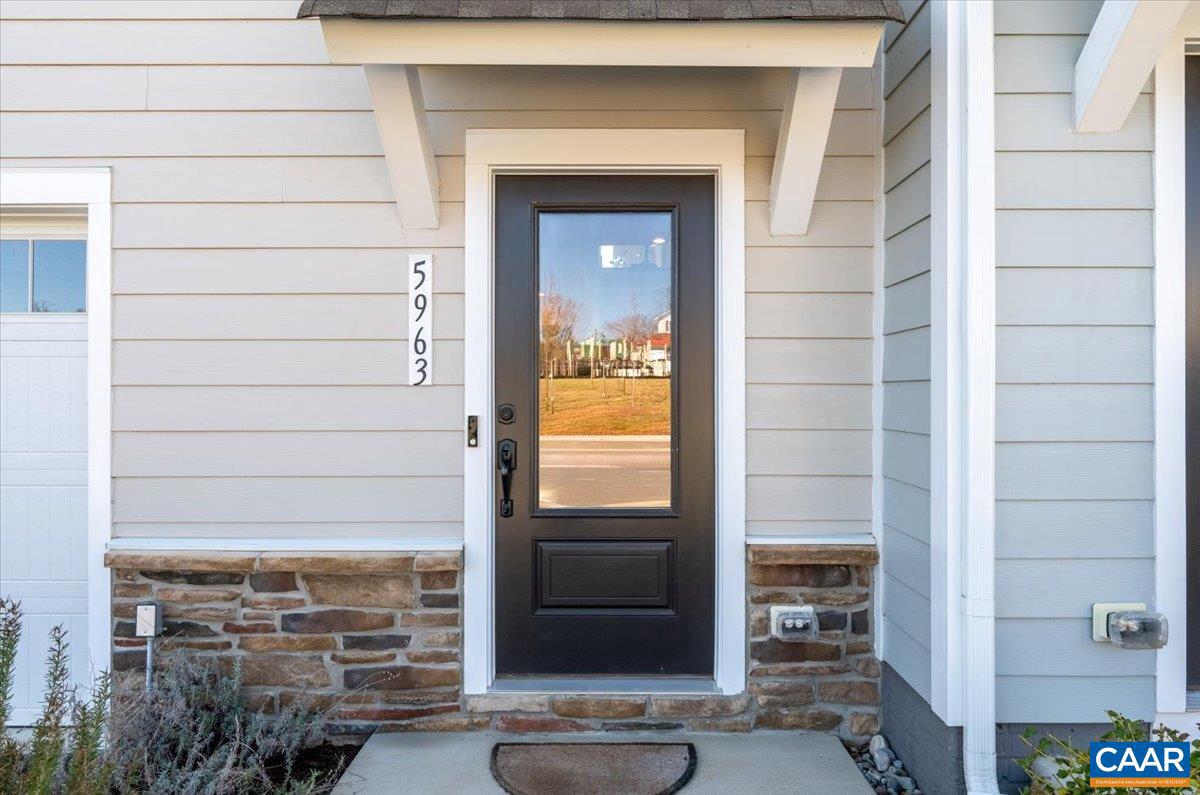 PLEASANT GREEN - Residential