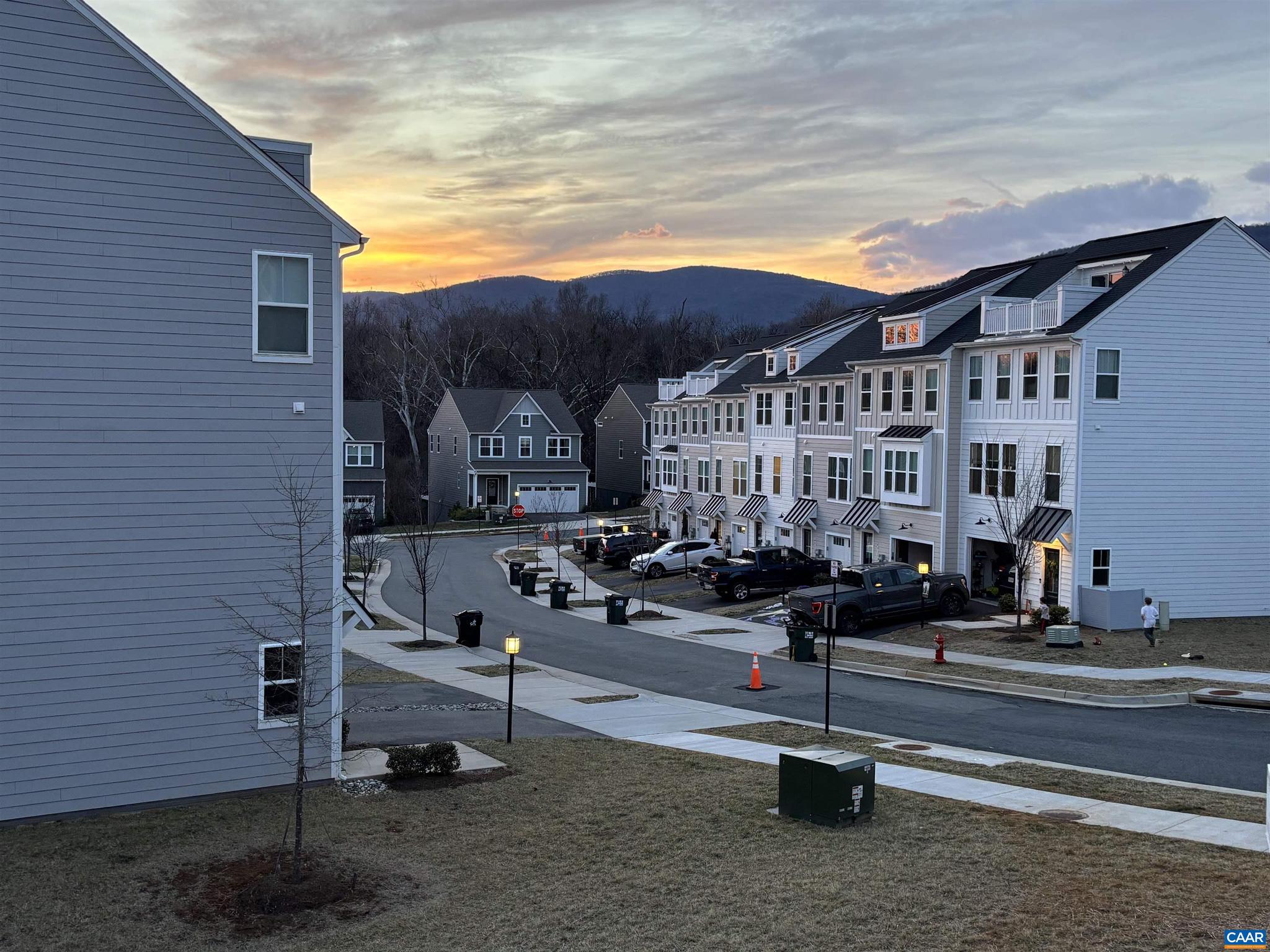 PLEASANT GREEN - Residential