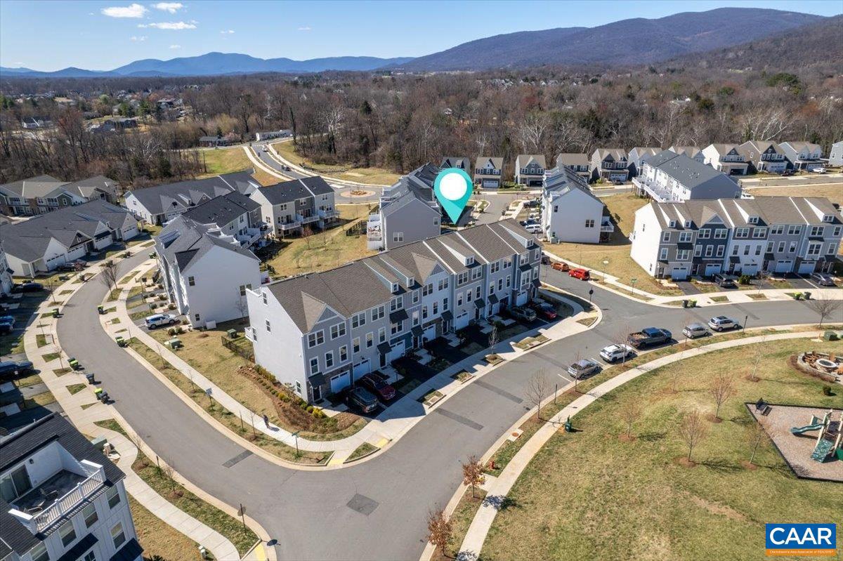 PLEASANT GREEN - Residential