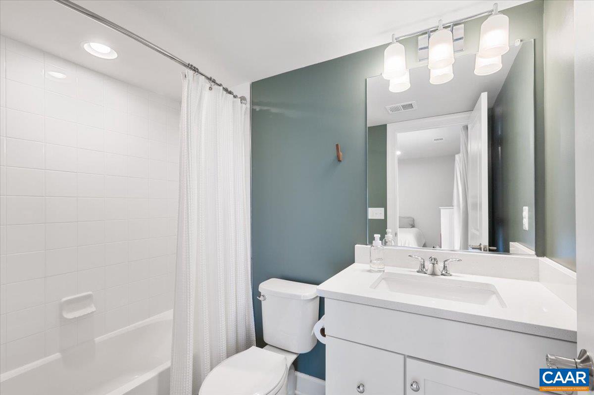 PLEASANT GREEN - Residential