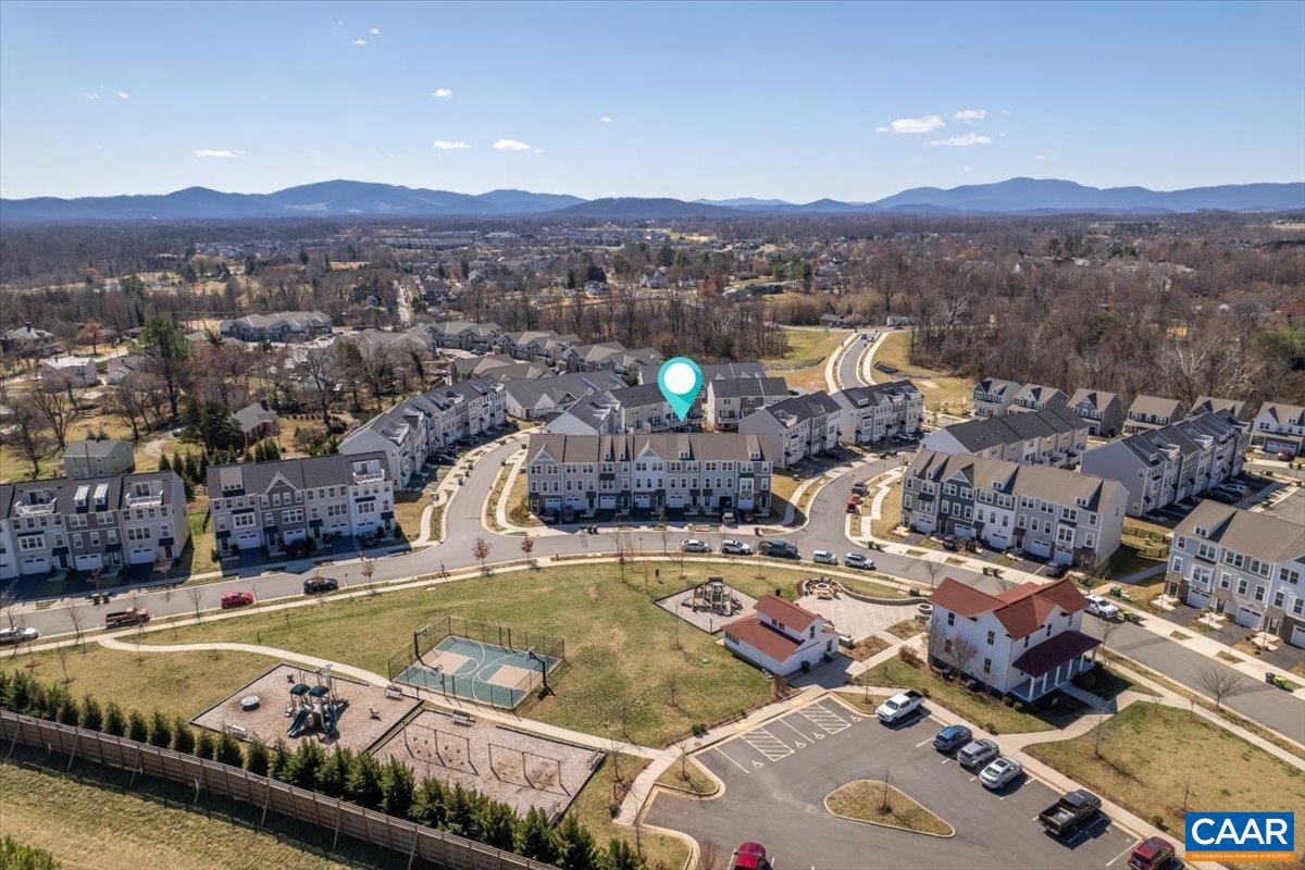 PLEASANT GREEN - Residential