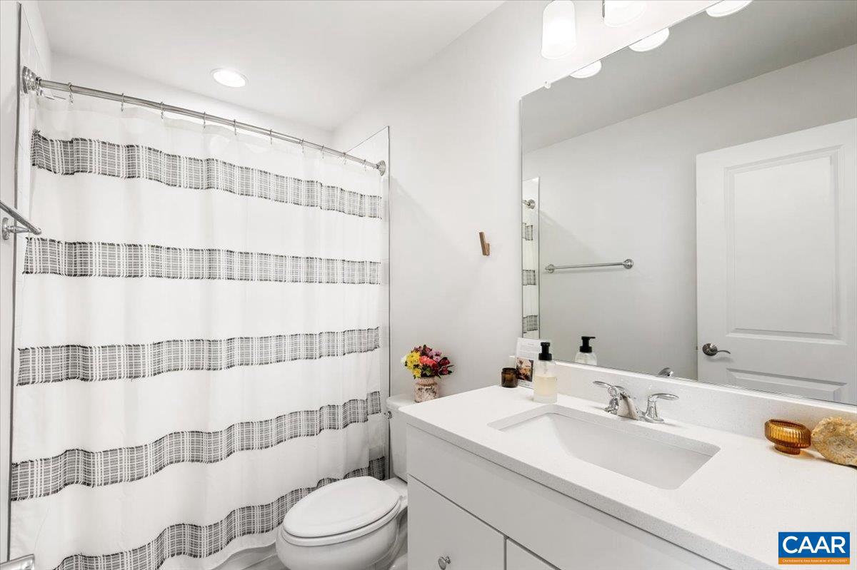 PLEASANT GREEN - Residential