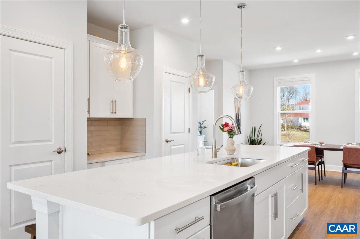 PLEASANT GREEN - Residential