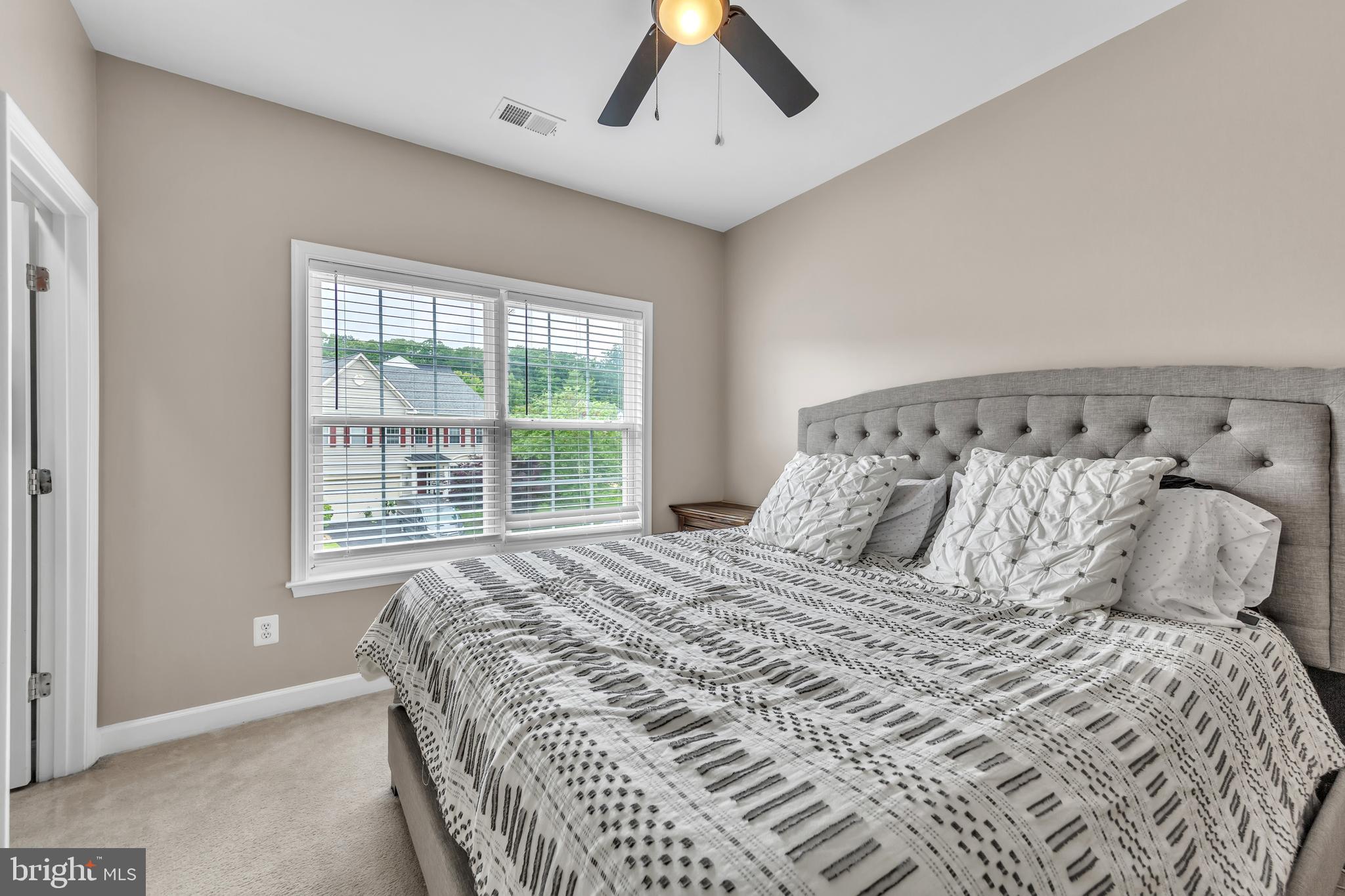 DAVIS ESTATES - Residential