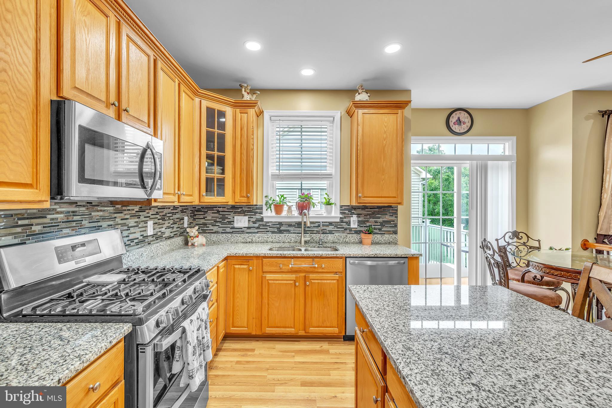 DAVIS ESTATES - Residential