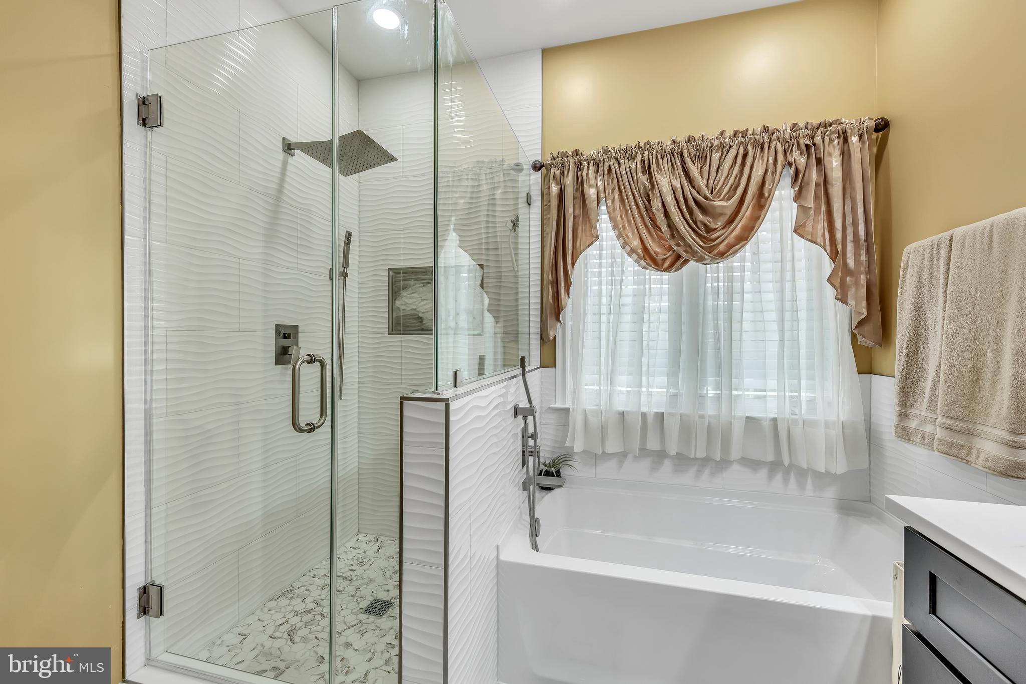 DAVIS ESTATES - Residential