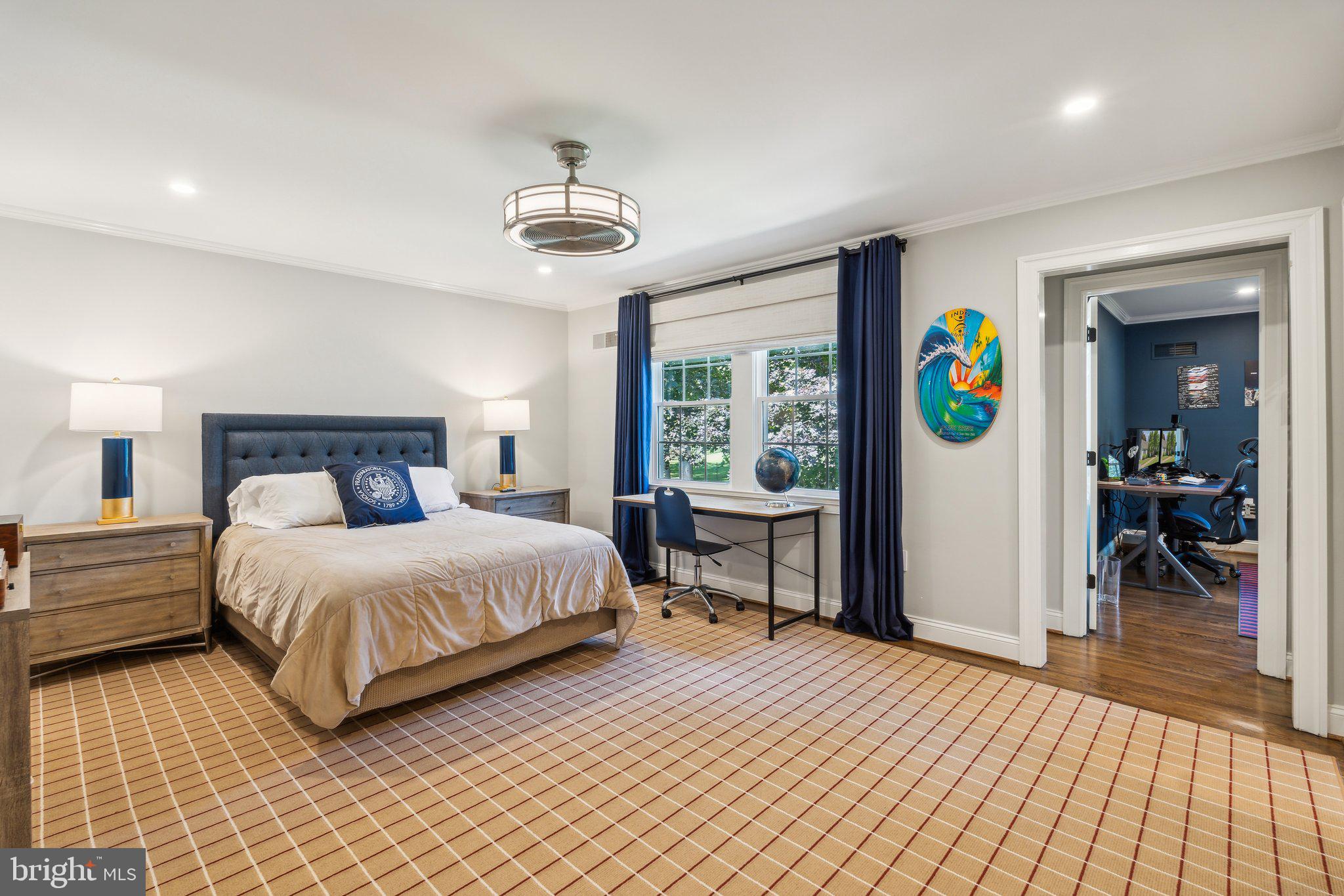 POTOMAC FALLS - Residential