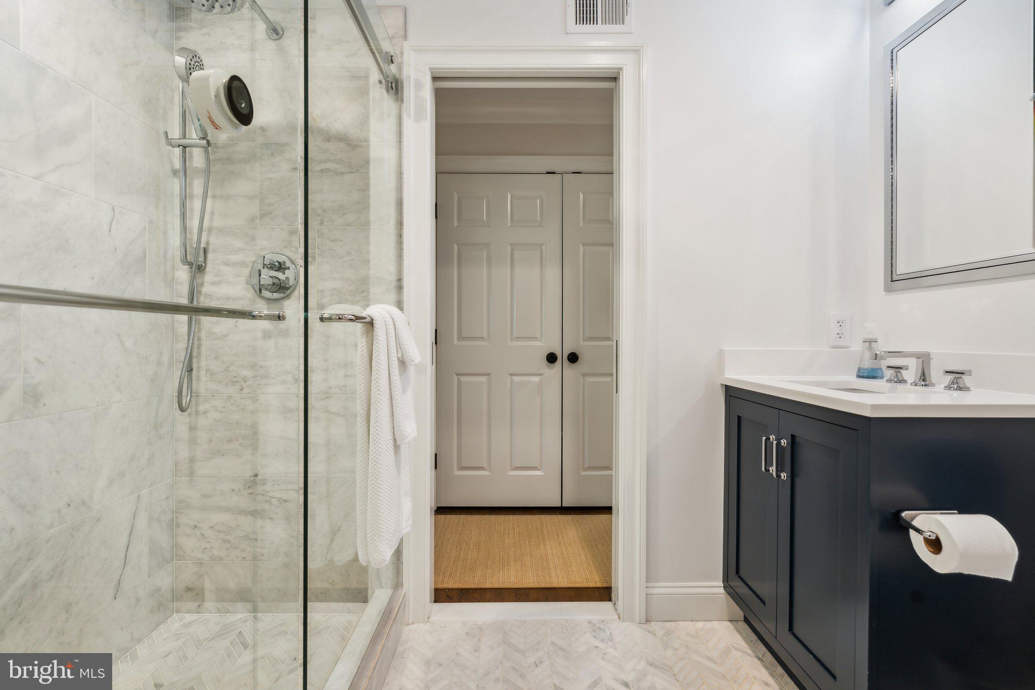 POTOMAC FALLS - Residential