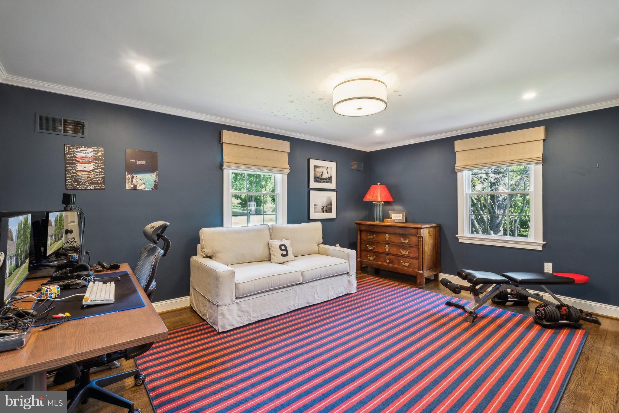 POTOMAC FALLS - Residential