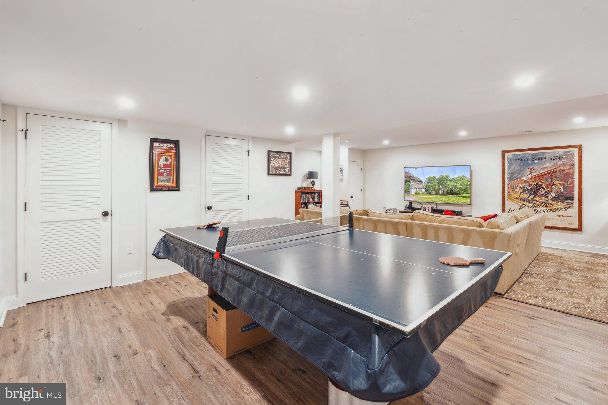 POTOMAC FALLS - Residential