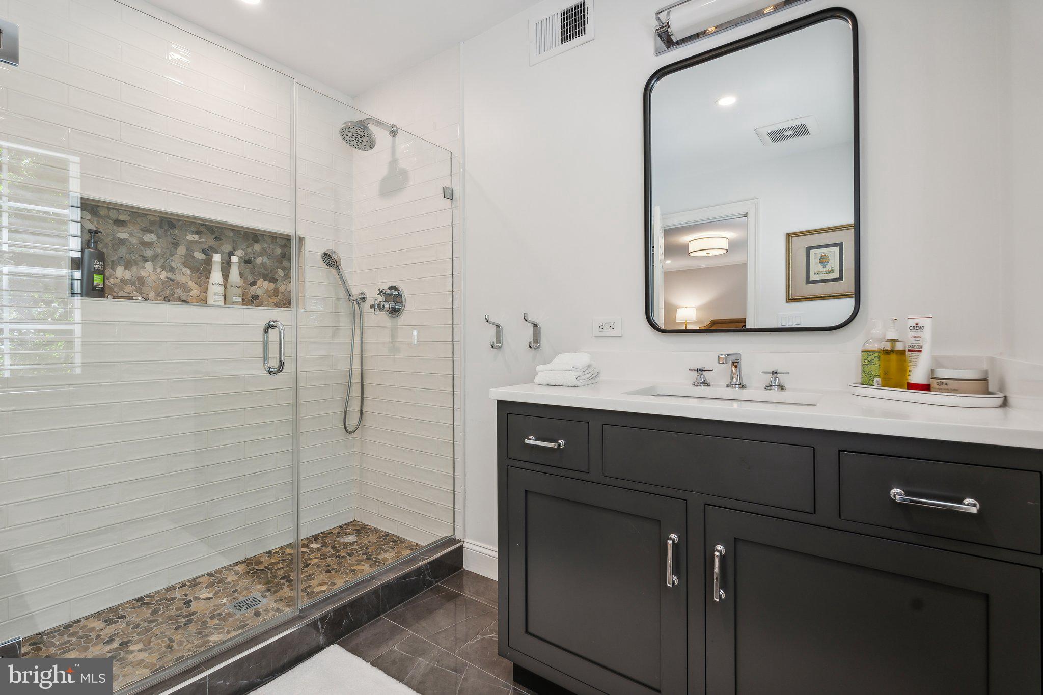 POTOMAC FALLS - Residential