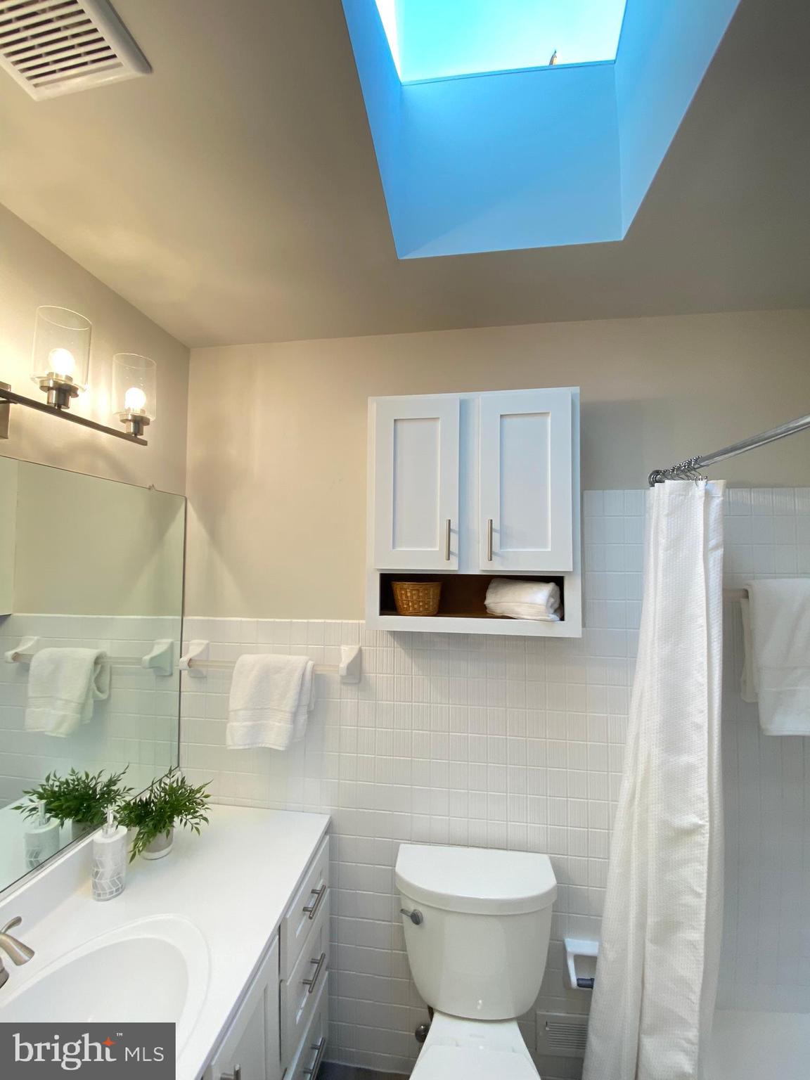 TILDEN WOODS - Residential Lease