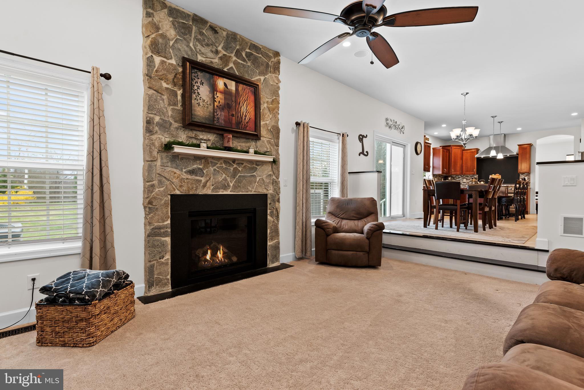 CHELSEY FALLS - Residential