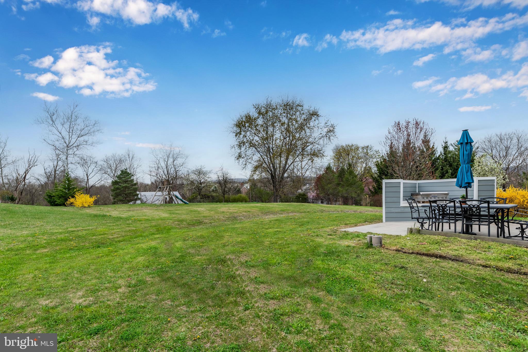 CHELSEY FALLS - Residential