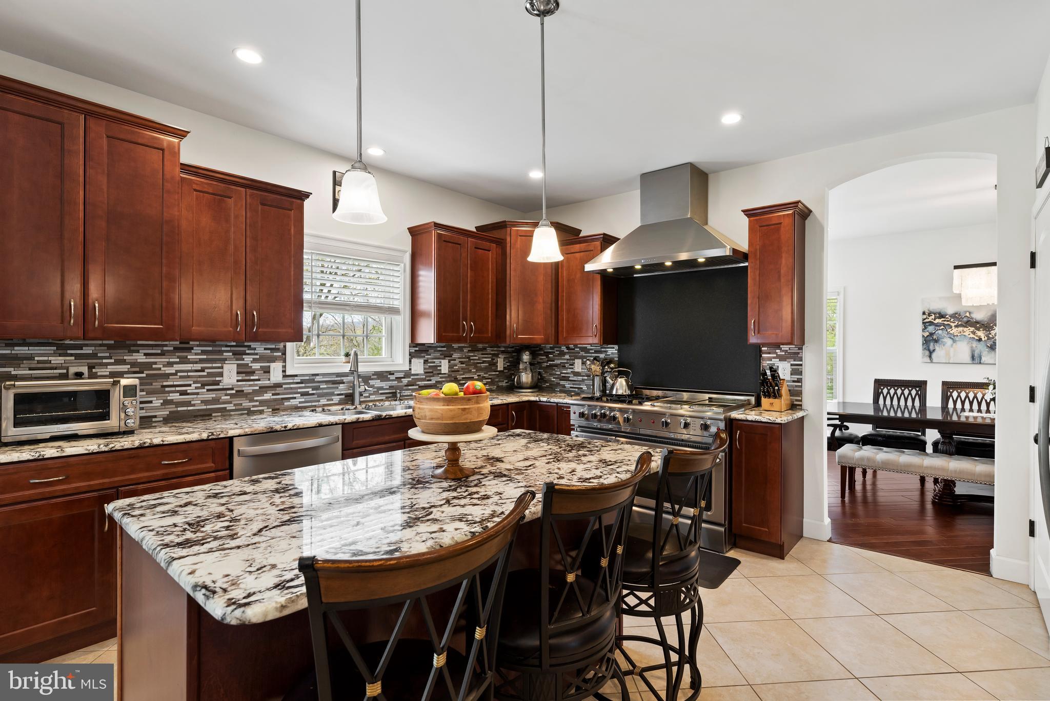 CHELSEY FALLS - Residential