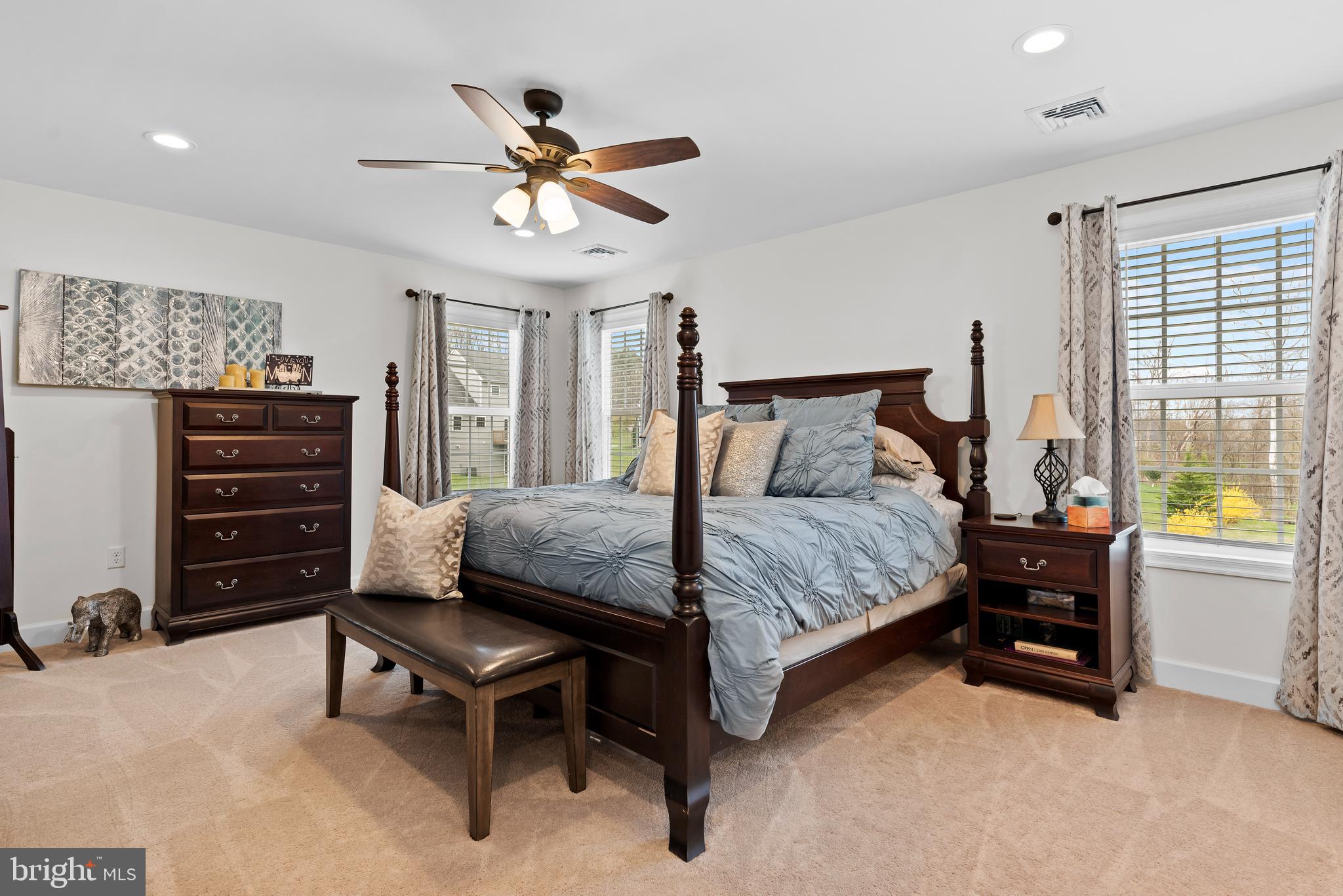 CHELSEY FALLS - Residential