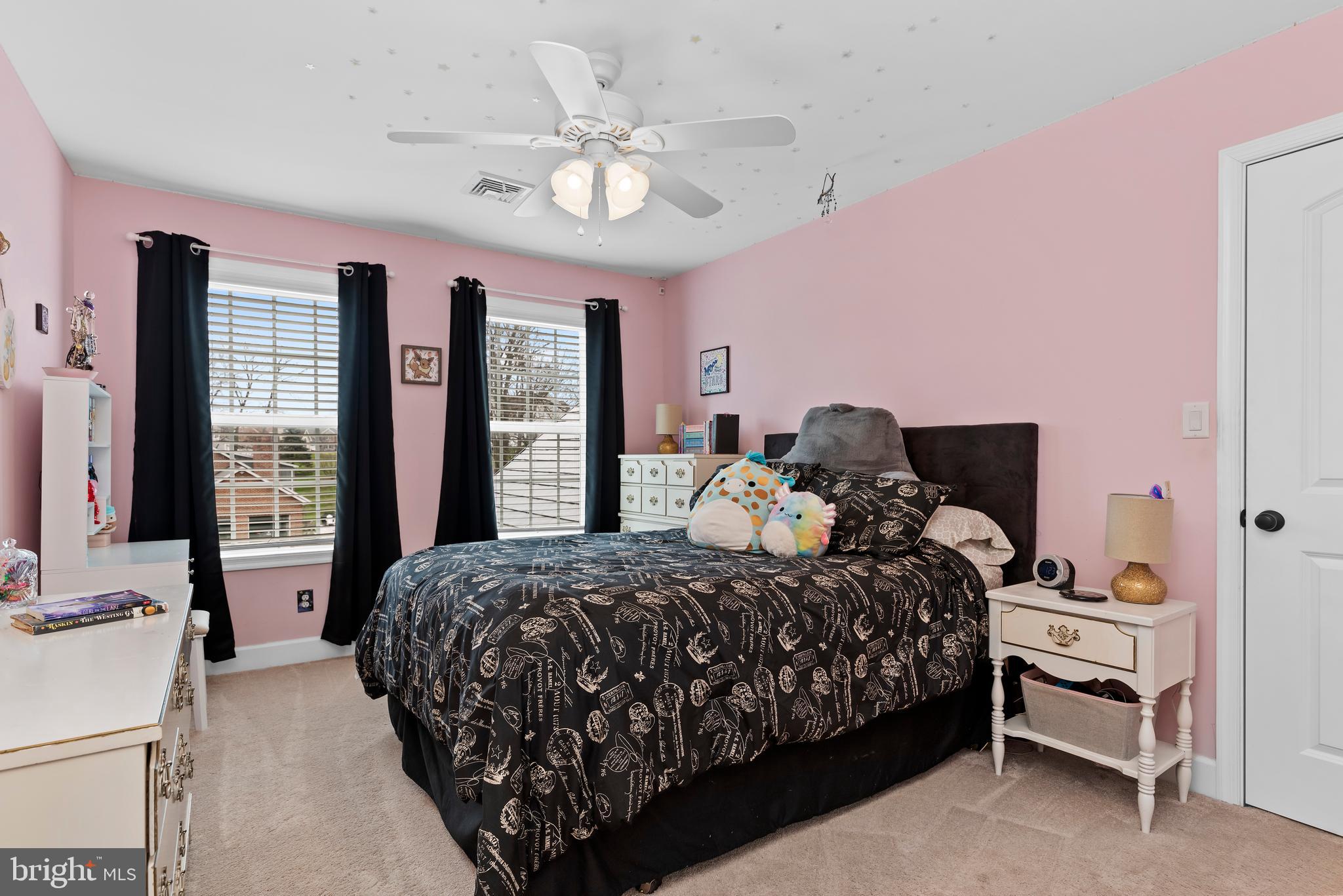 CHELSEY FALLS - Residential