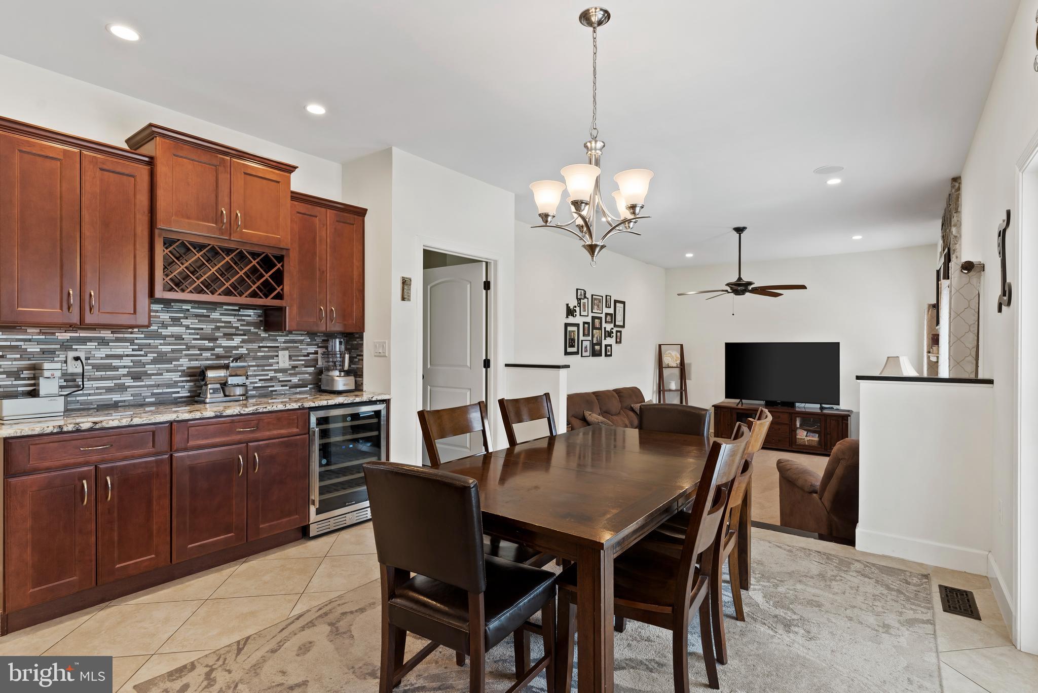 CHELSEY FALLS - Residential