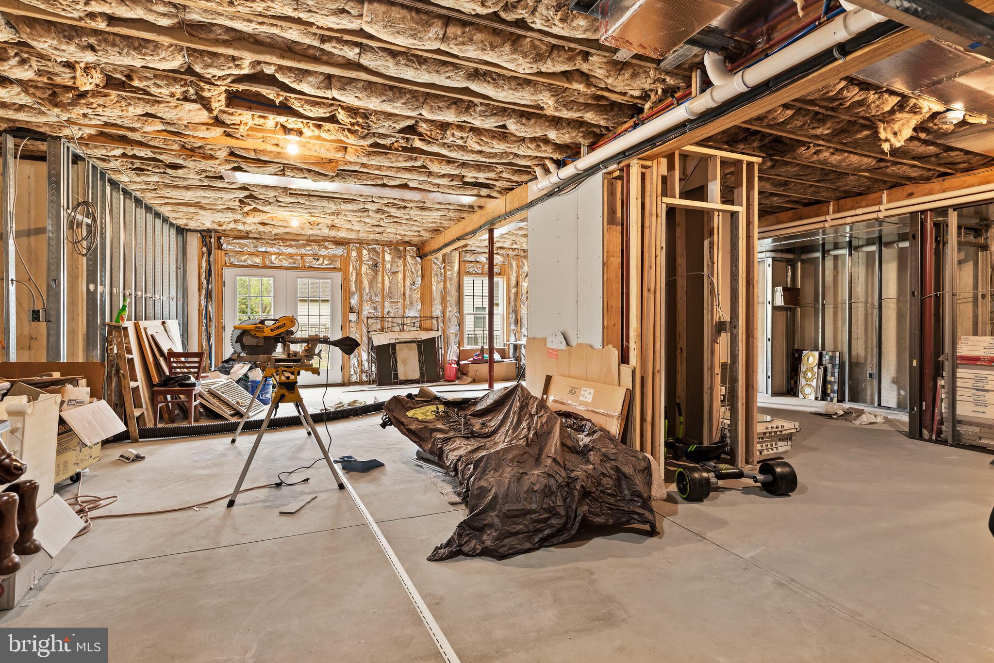 CHELSEY FALLS - Residential