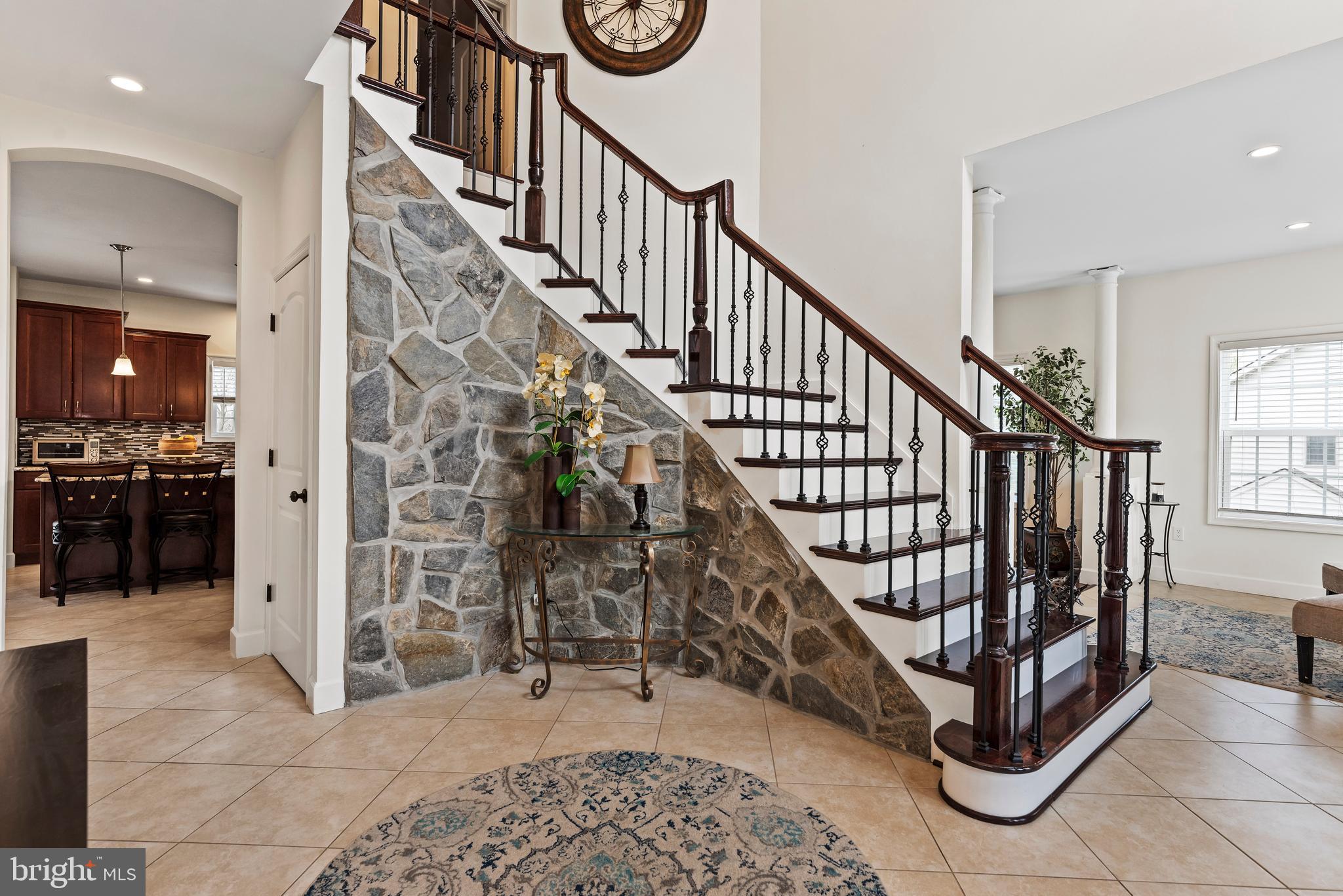 CHELSEY FALLS - Residential