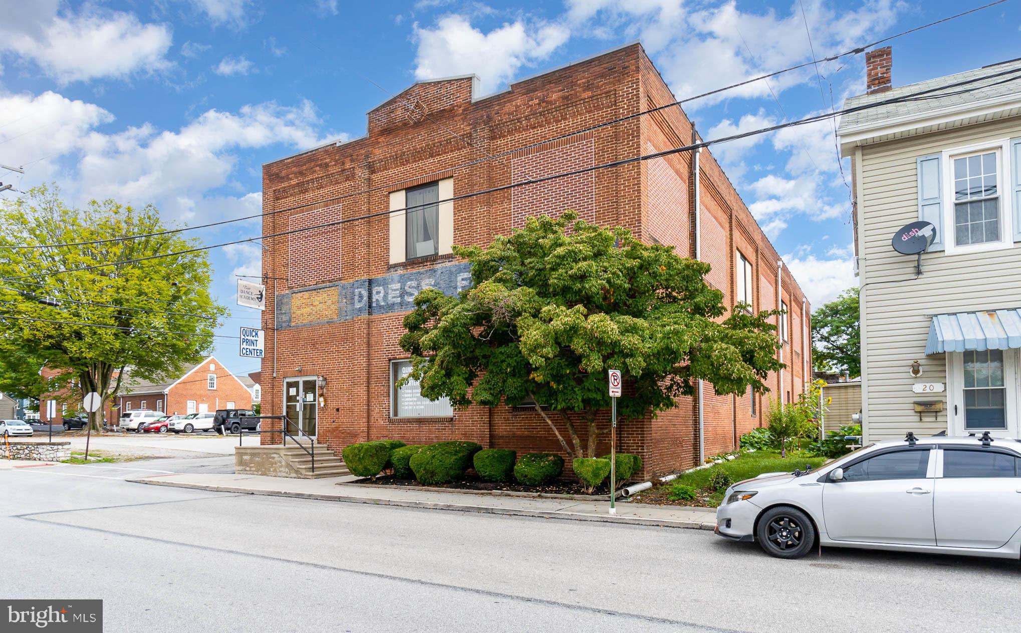 18 CENTENNIAL AVENUE