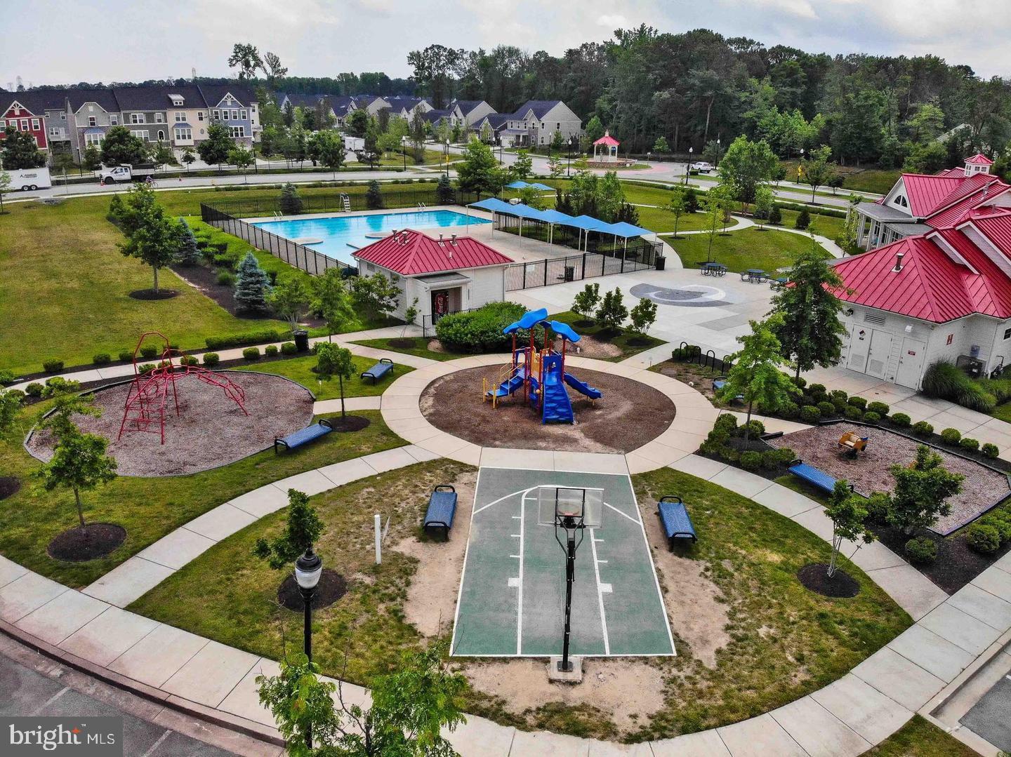 CREEKSIDE VILLAGE AT TANYARD SPRINGS - Residential