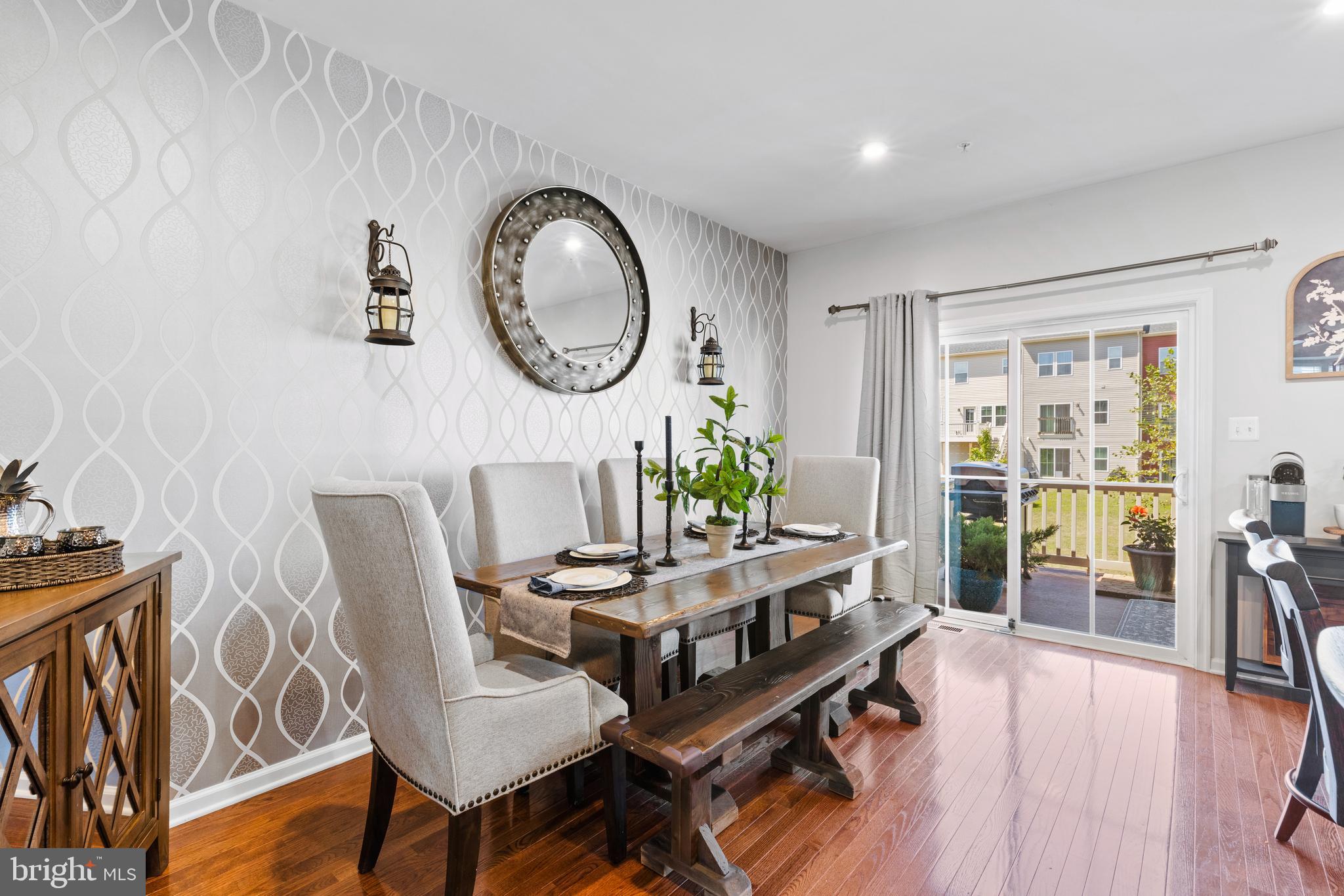 CREEKSIDE VILLAGE AT TANYARD SPRINGS - Residential