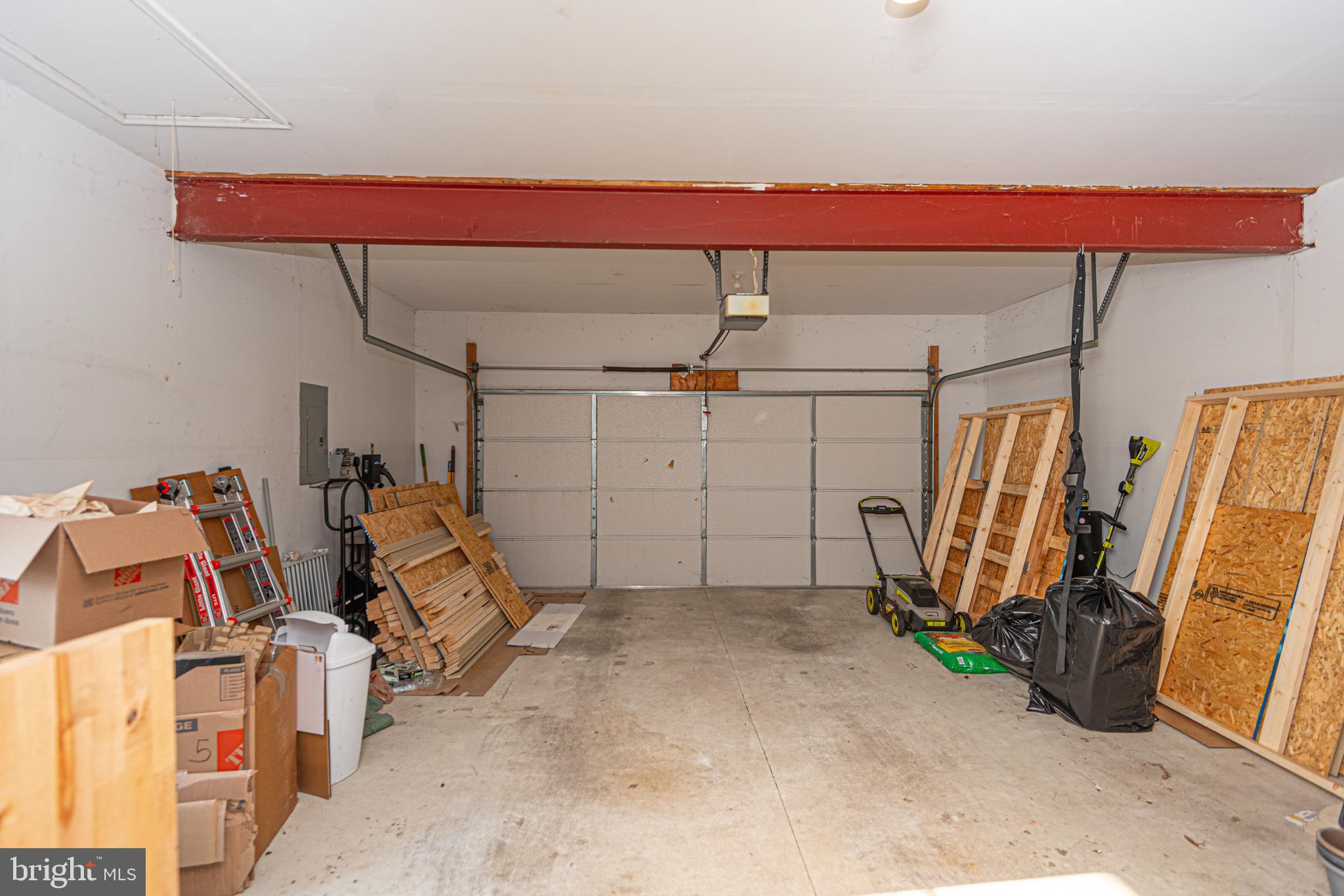 ELLEGOOD ESTATES - Residential