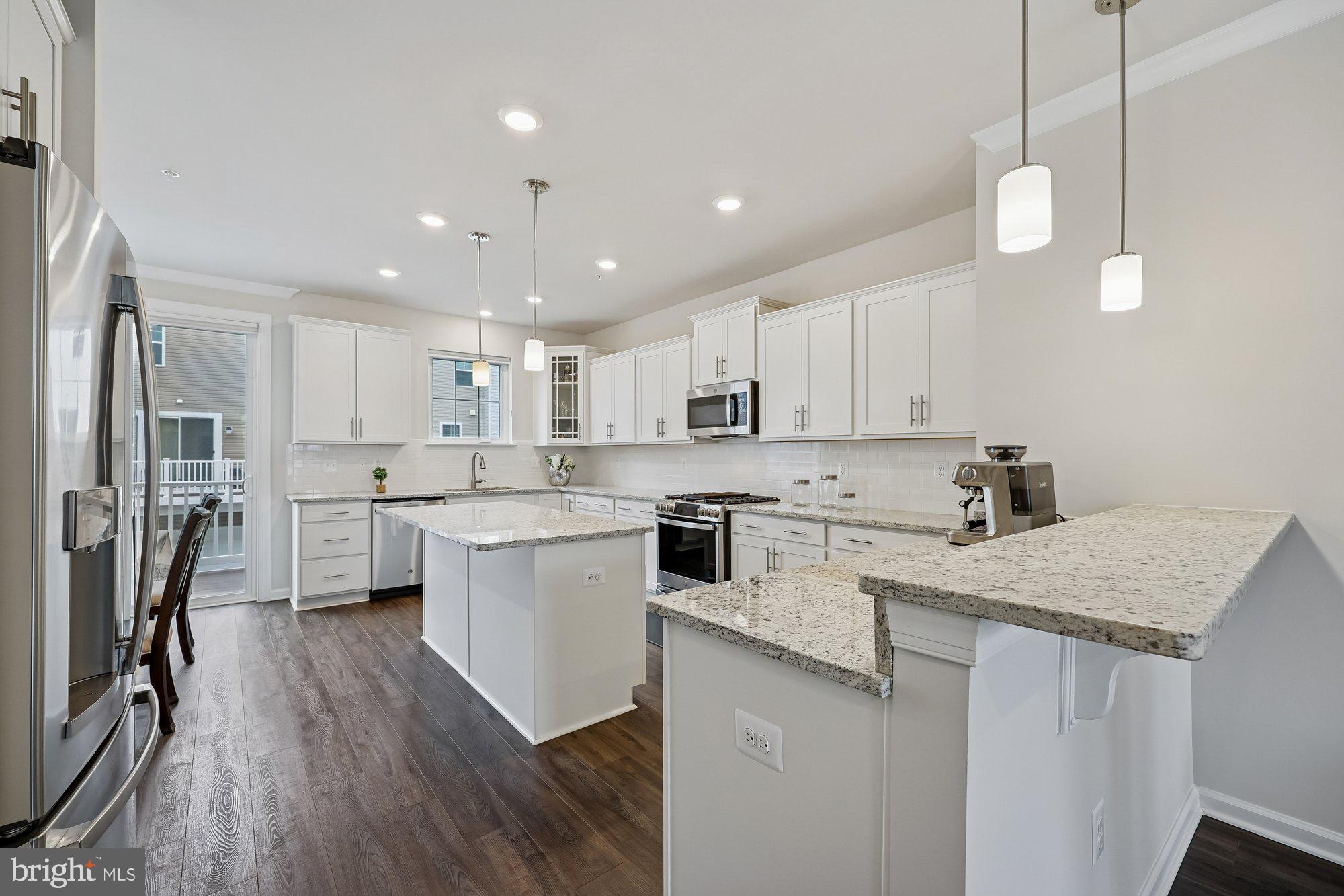 THE CHASE AT QUINCE ORCHARD - Residential