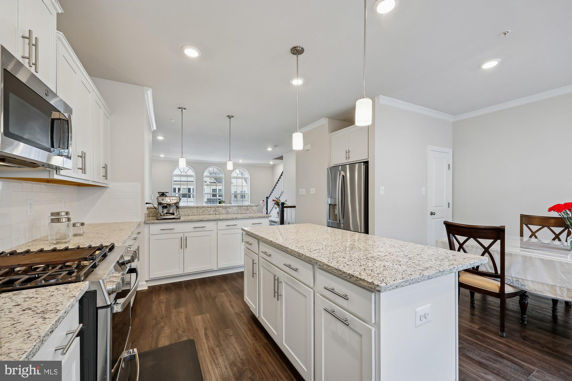 THE CHASE AT QUINCE ORCHARD - Residential