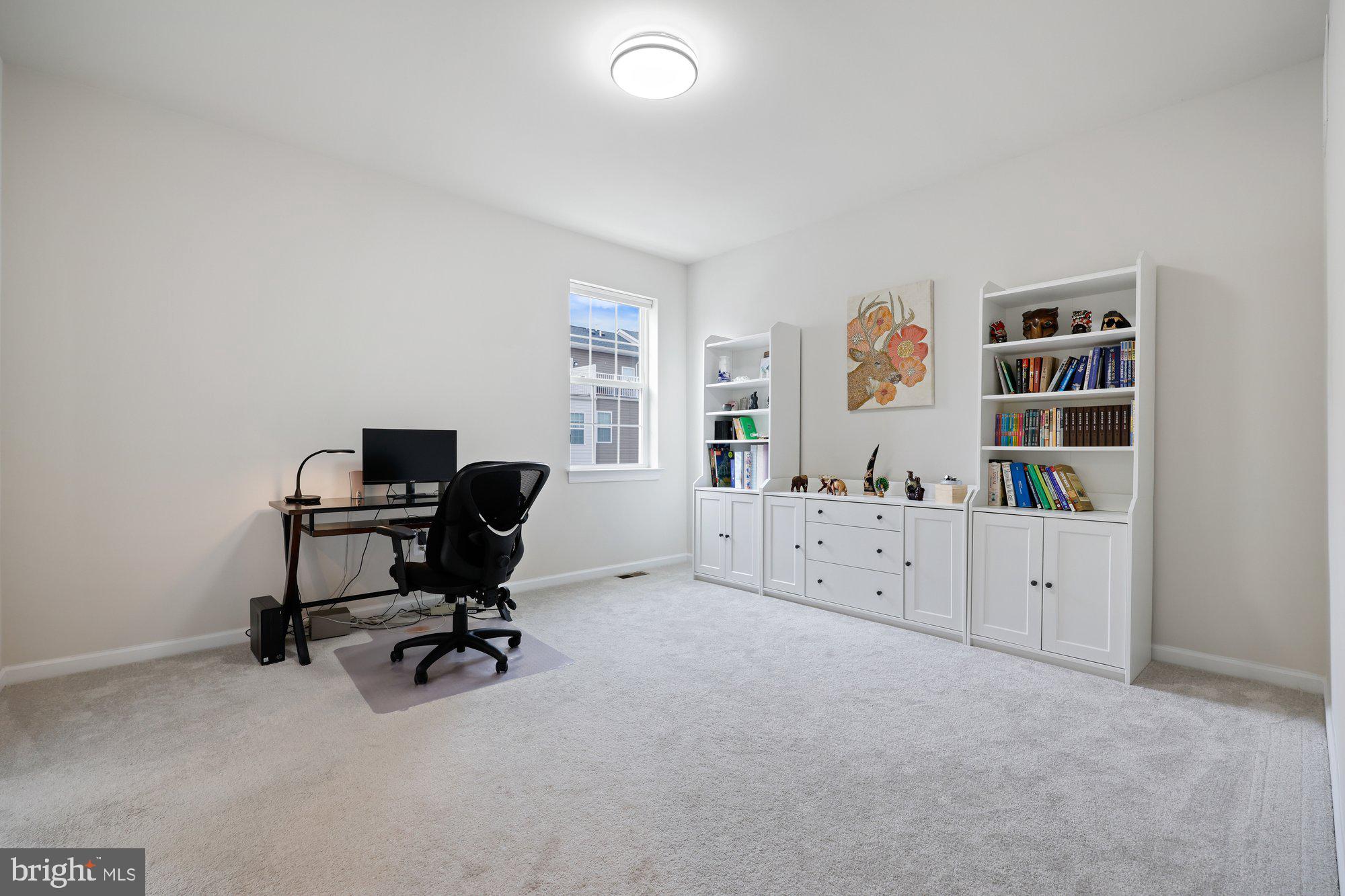 THE CHASE AT QUINCE ORCHARD - Residential