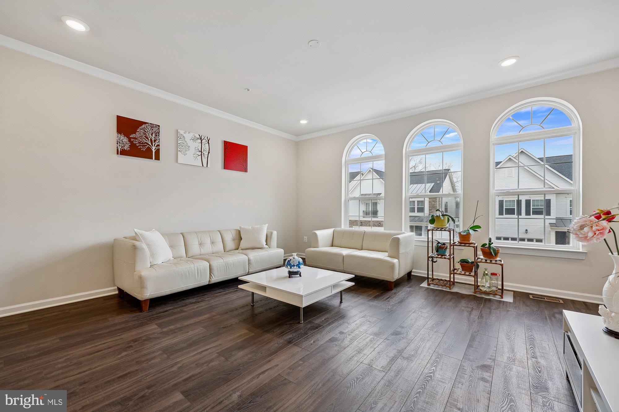 THE CHASE AT QUINCE ORCHARD - Residential