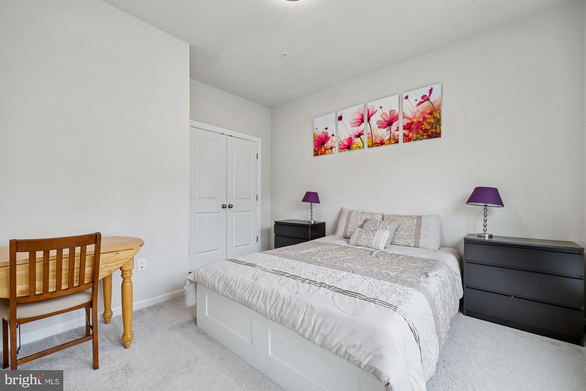 THE CHASE AT QUINCE ORCHARD - Residential