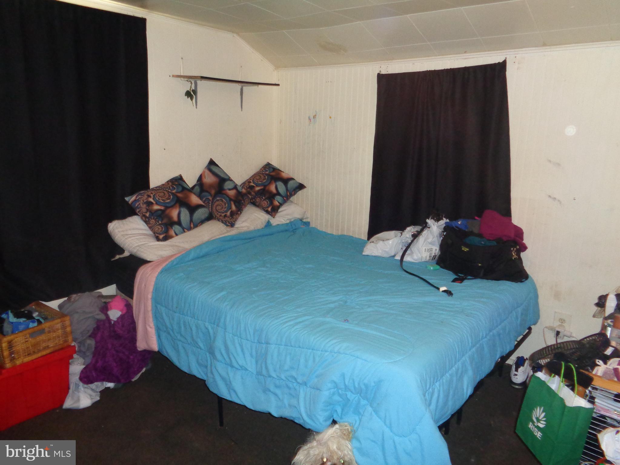 FRANKFORD - Residential