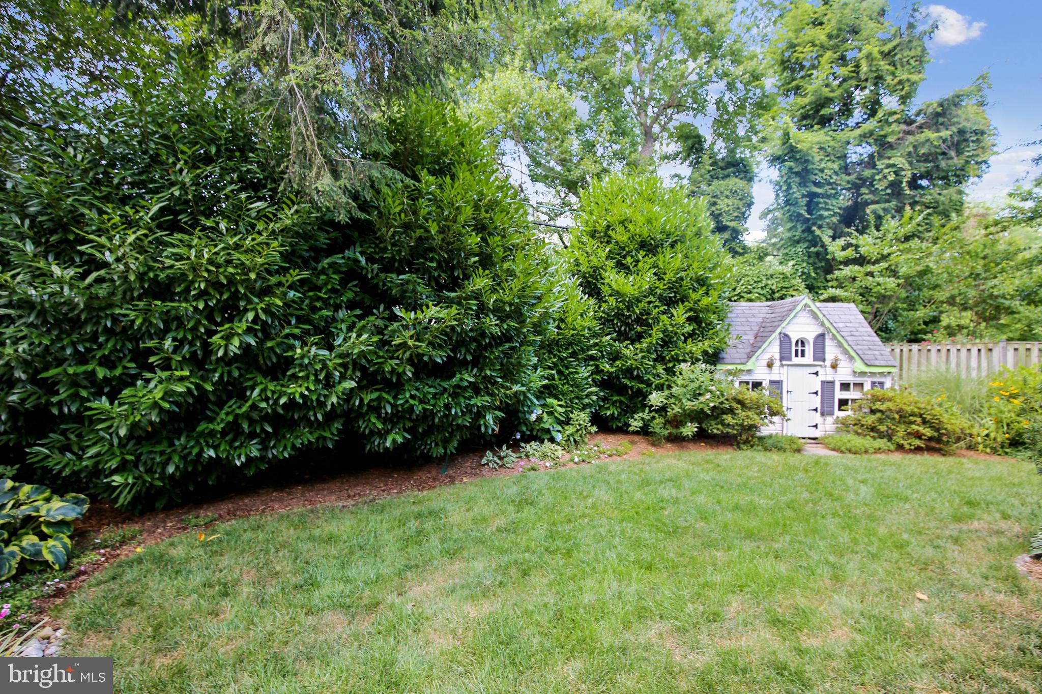 WILLET HEIGHTS - Residential