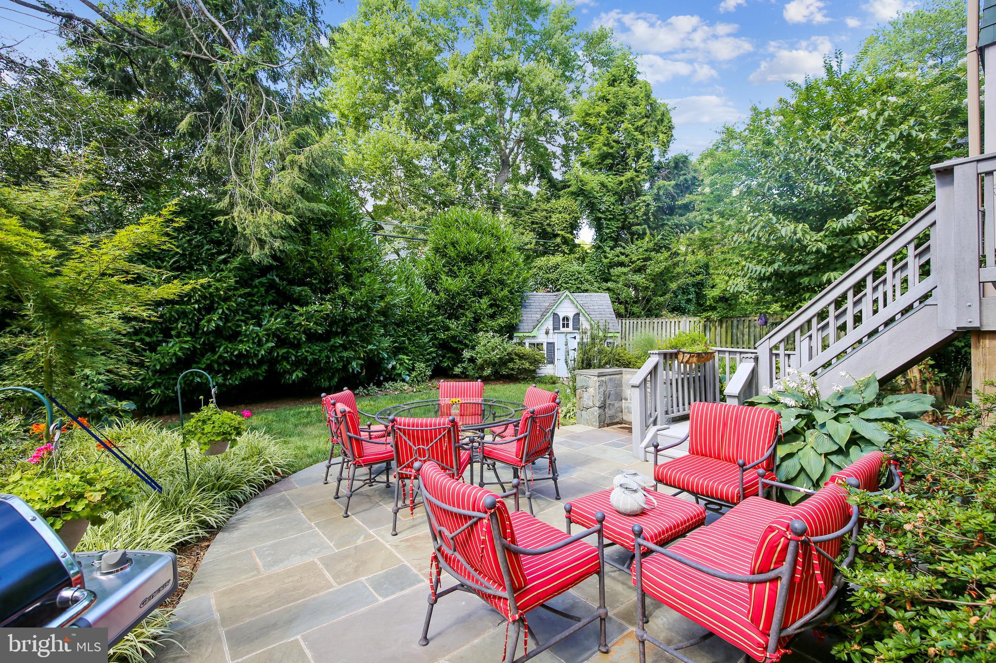 WILLET HEIGHTS - Residential