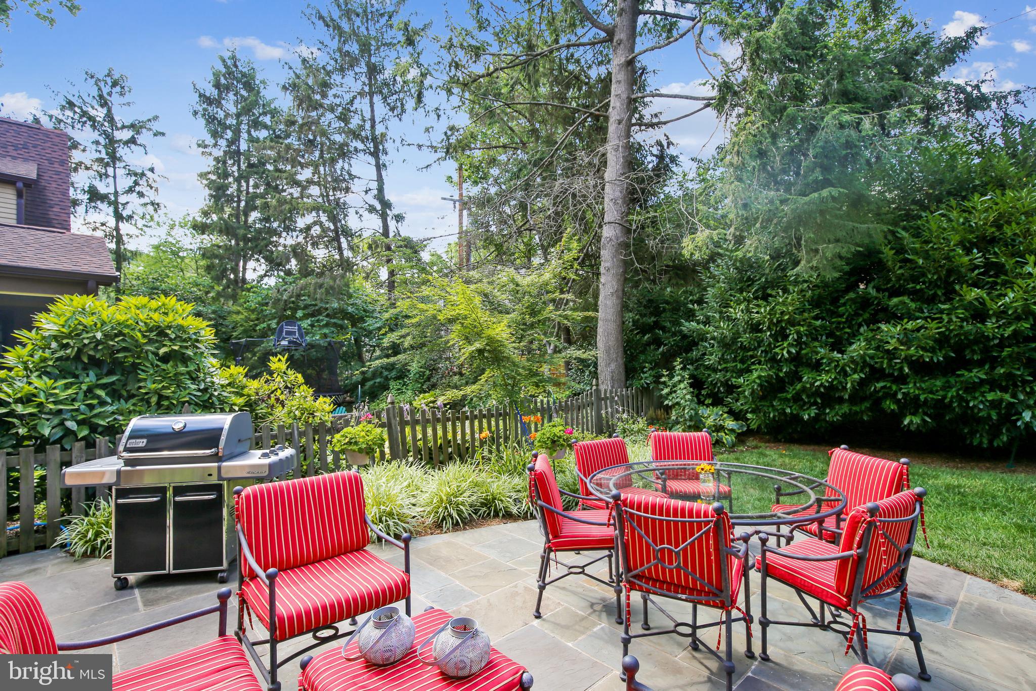 WILLET HEIGHTS - Residential