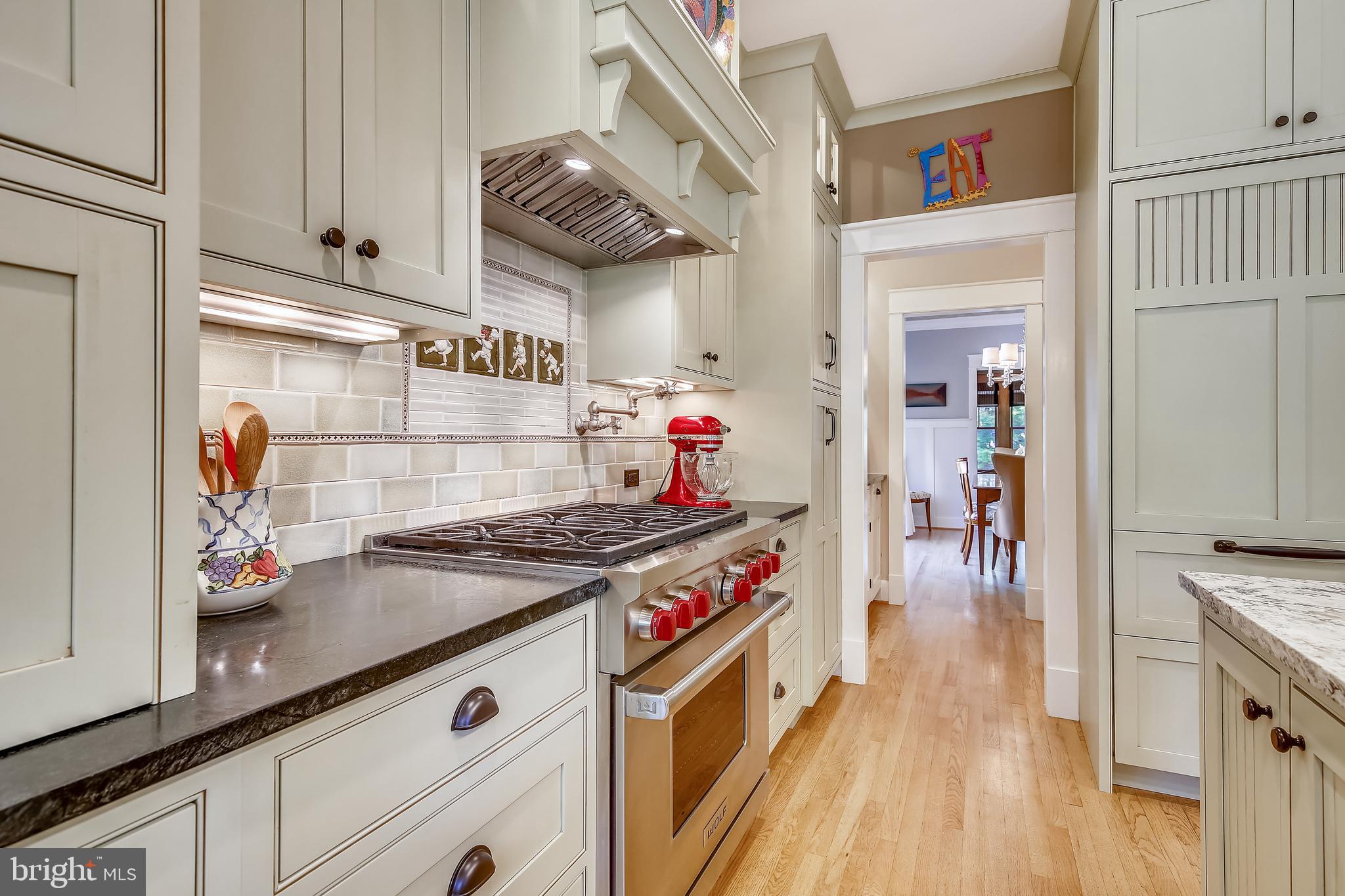 WILLET HEIGHTS - Residential