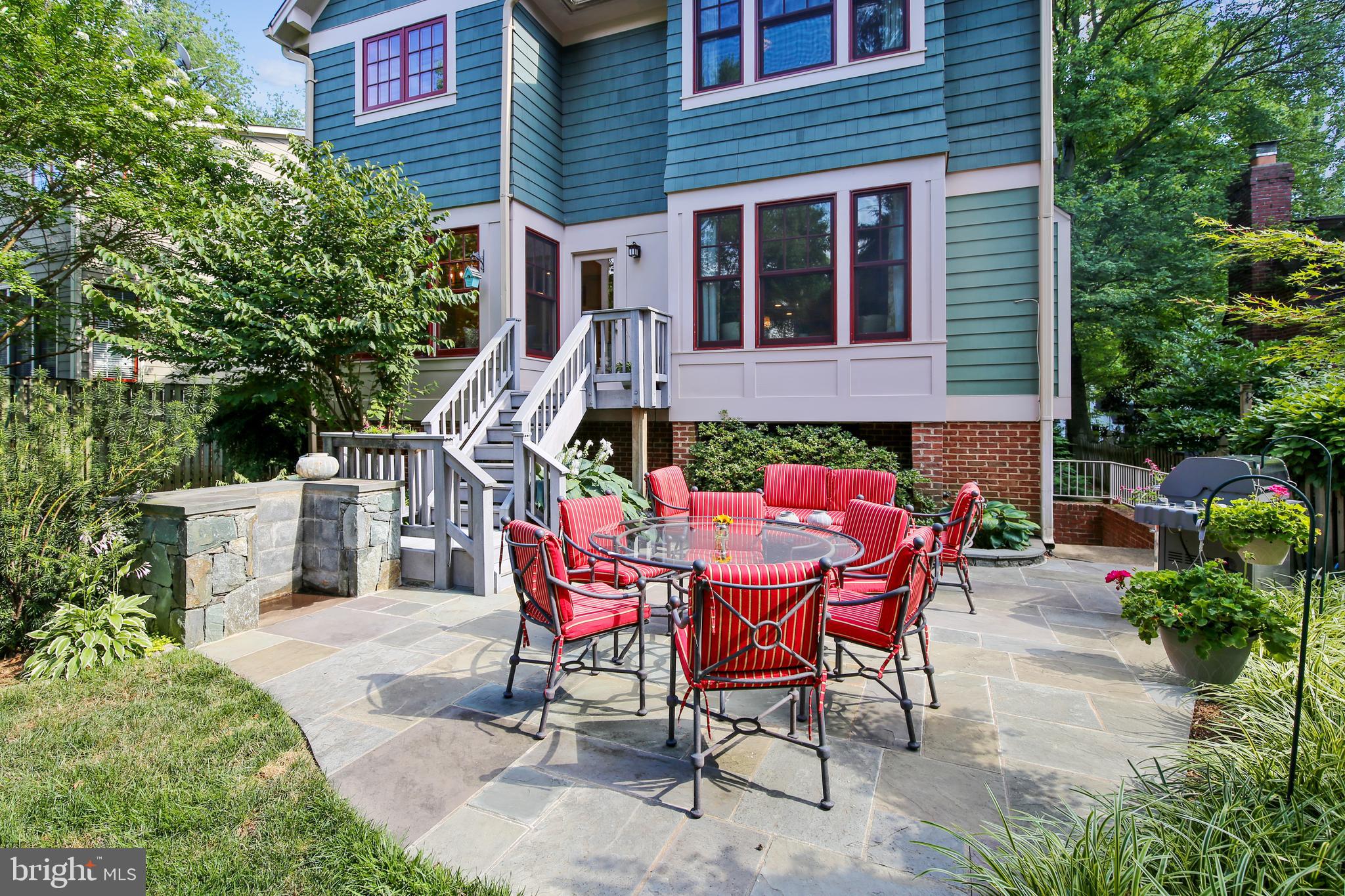 WILLET HEIGHTS - Residential