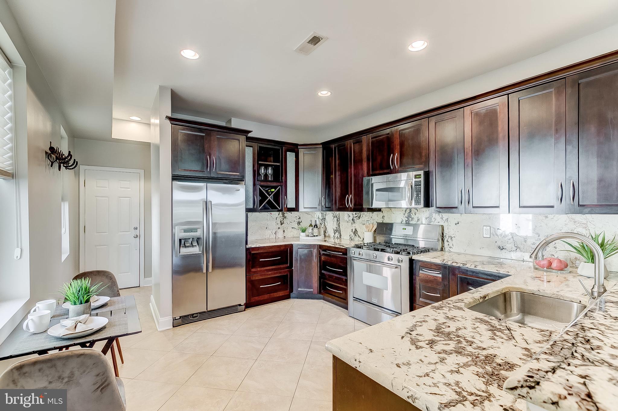 CANTON - Residential