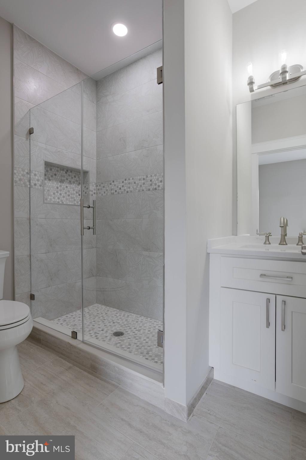 WOODS OF ILDA - Residential