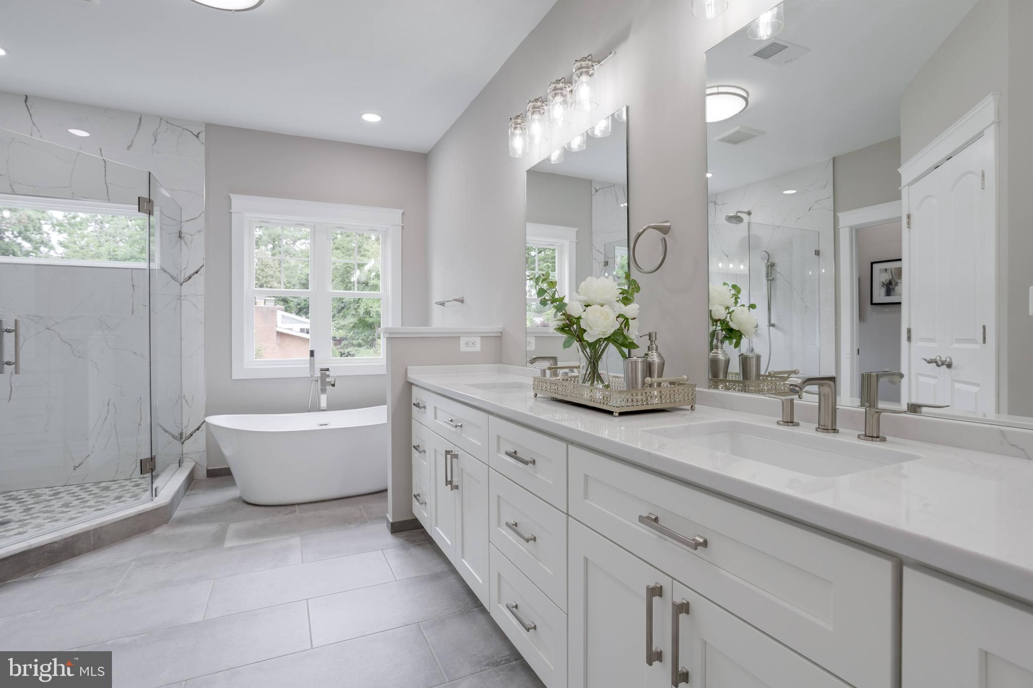 WOODS OF ILDA - Residential