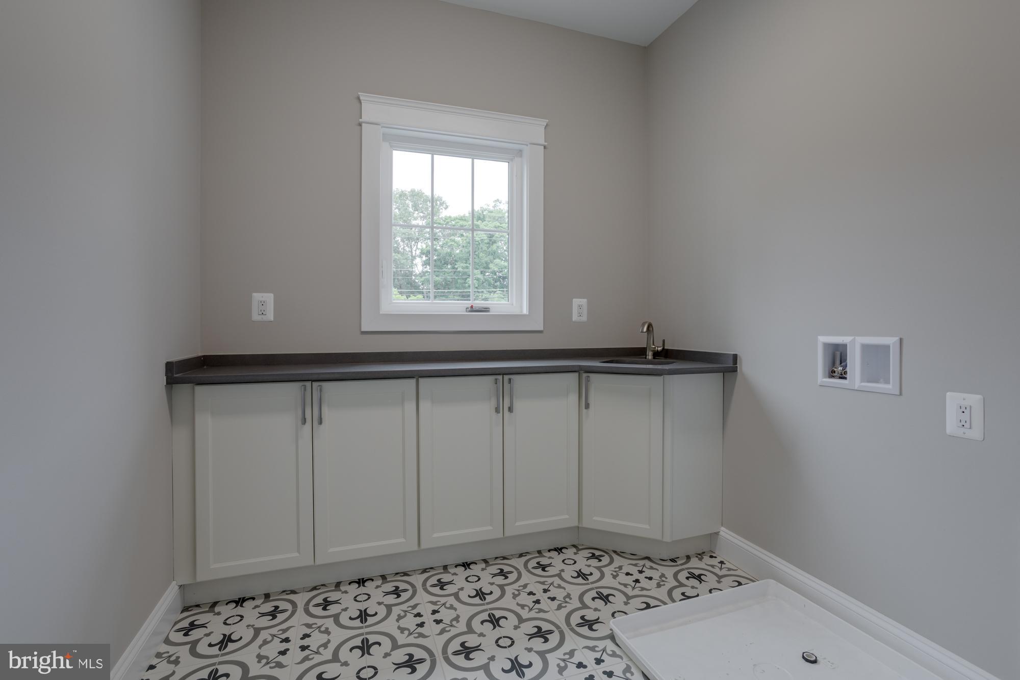 WOODS OF ILDA - Residential