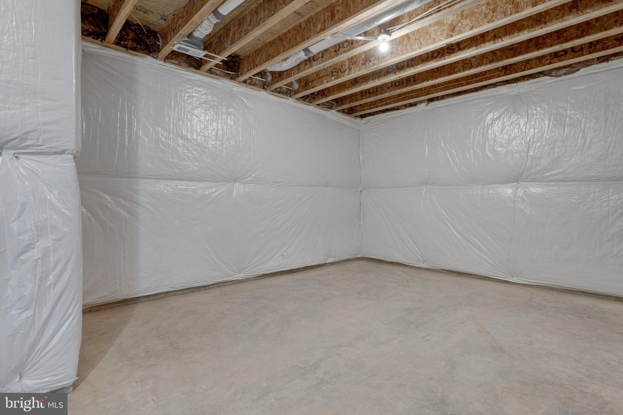 WOODS OF ILDA - Residential